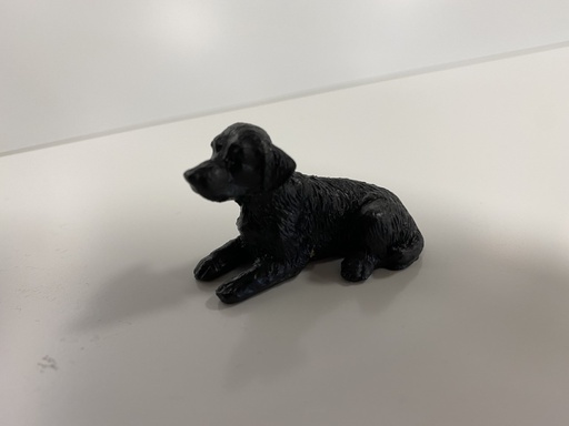 [ SAD8/823A ] Streets Ahead Dollshouse Hondje