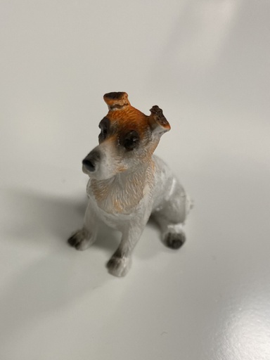 [ SAD8/823B ] Streets Ahead Dollshouse Hondje