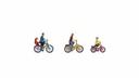 [ NO15909 ] Familie op Fietstocht
