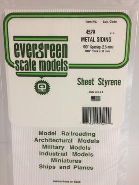 [ EG4529 ]   Evergreen styrene metal sliding / golfplaat imitatie  2.5mm spatie 150x300mm